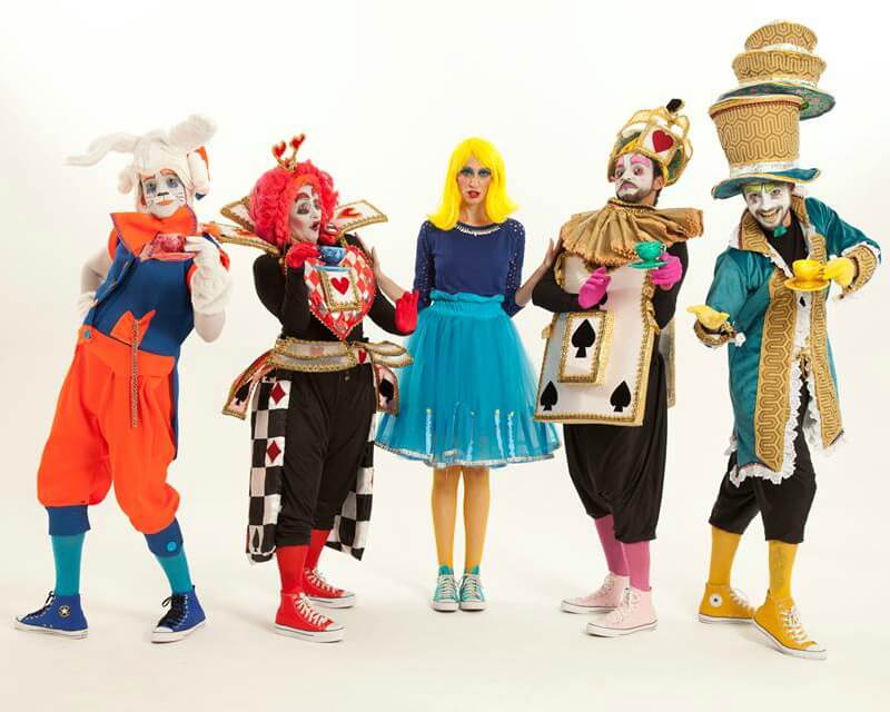 Teatro Dr. Botica recebe a montagem Alice no País das Maravilhas