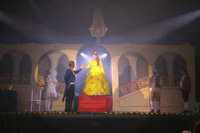 Musical "A Bela e a Fera" chega ao Tatuapé para única apresentação