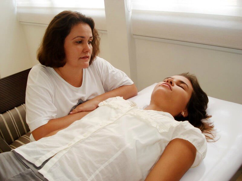 Formação em psicoterapia reencarnacionista acontece no Jardim Avelino