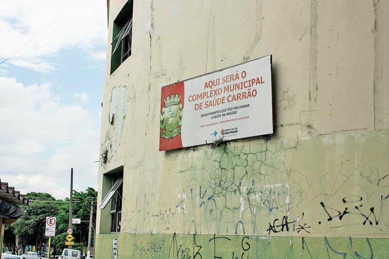 Hospital de Vila Carrão continua abandonado