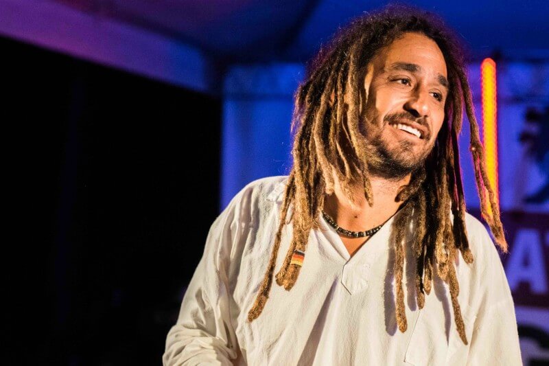 Sesc Belenzinho recebe show do cantor Quino