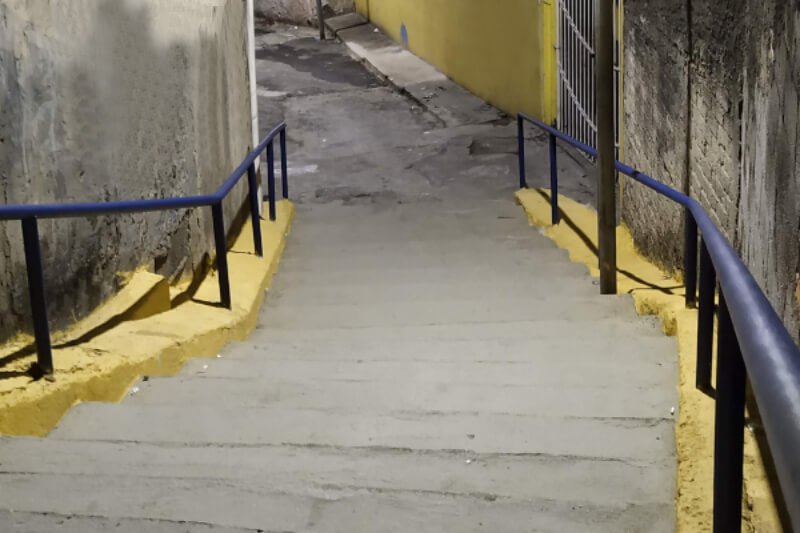 Degraus em cores: campanha propõe revitalização em escadarias do Carrão - ZLN